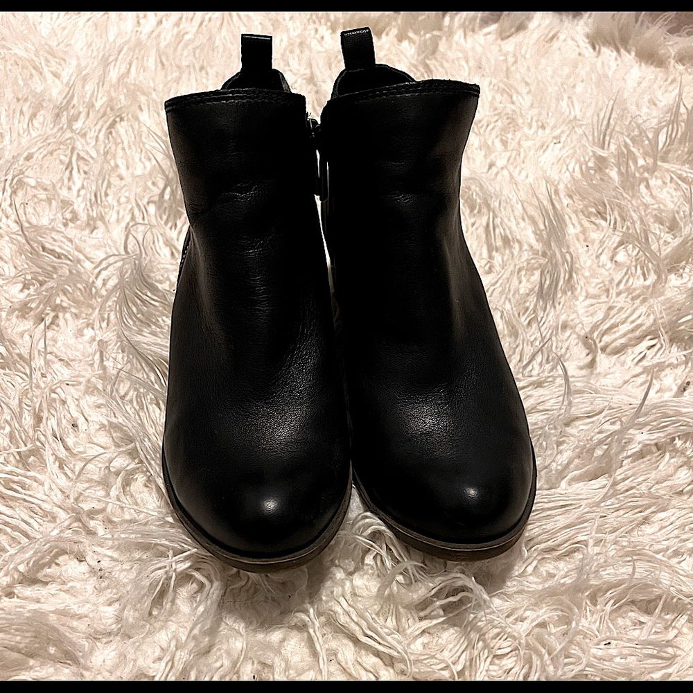 Lucky brand they are brand new (to small) no original box no flaws.